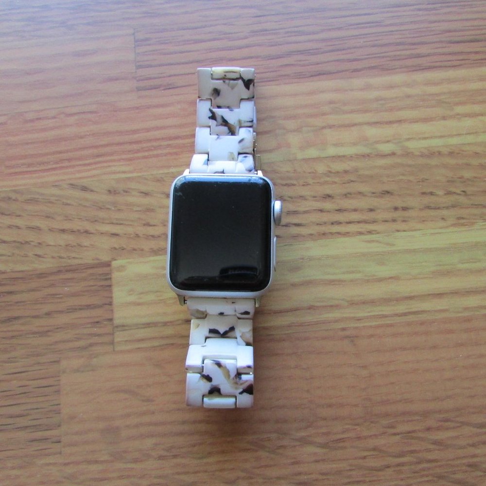 Apple Watch Series 3 38mm Silver Aluminum